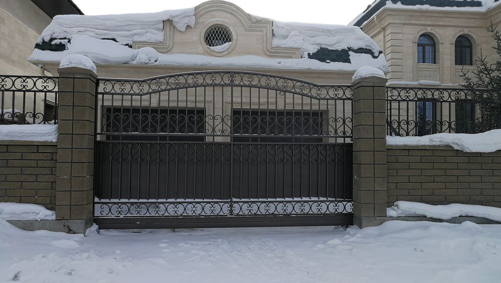Изготовление, установка и ремонт откатных и распашных ворот