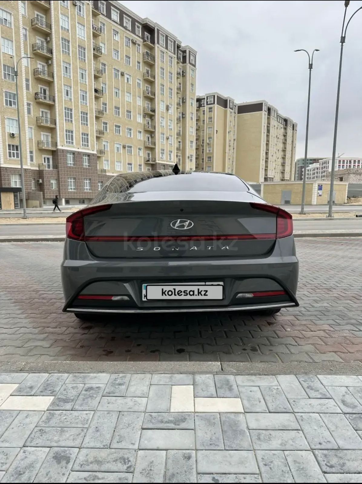 Аренда микроавтобуса и легковые машины хайс, старекс, саната .