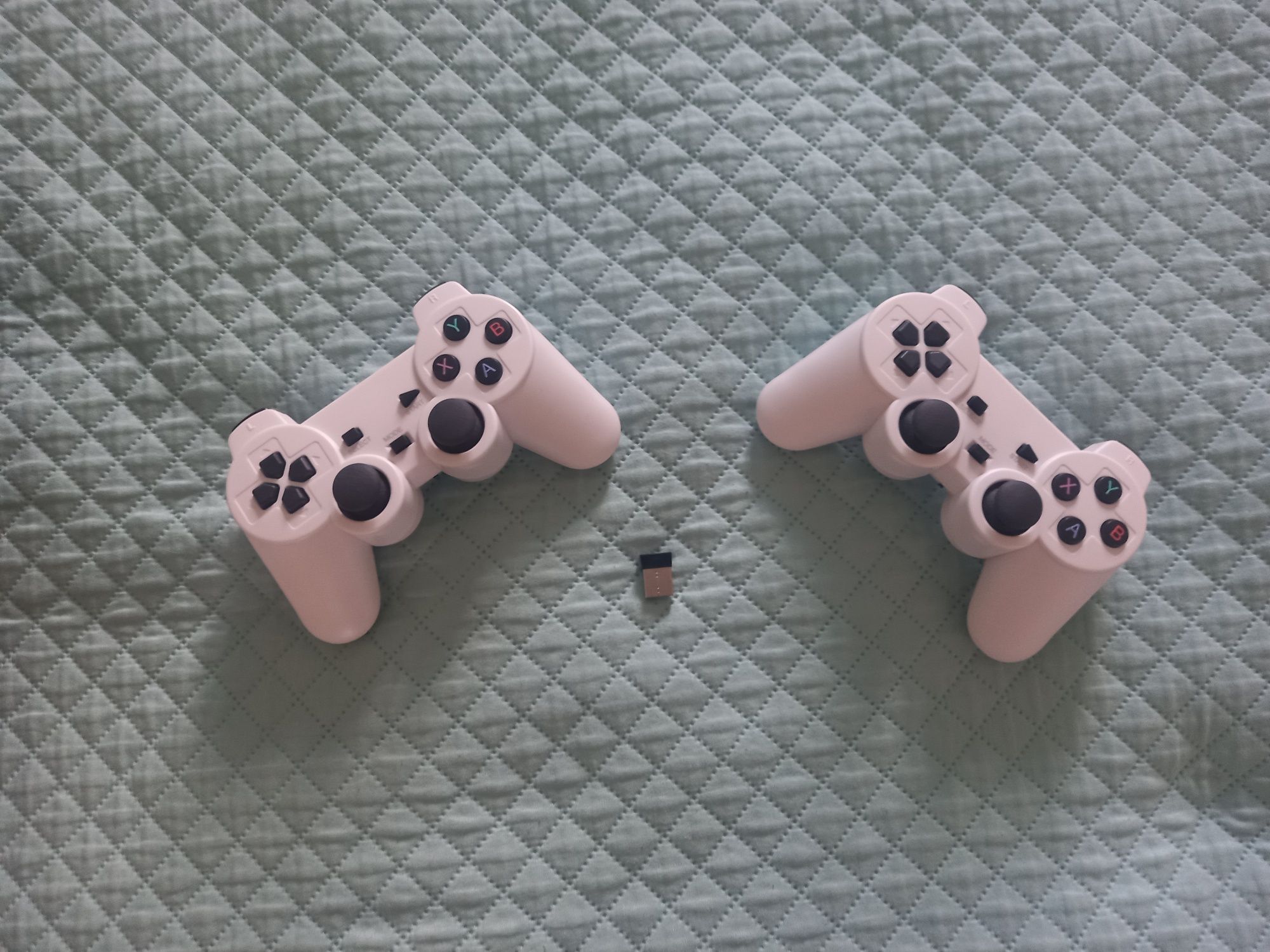 Продам джойстики для приставки Game stick