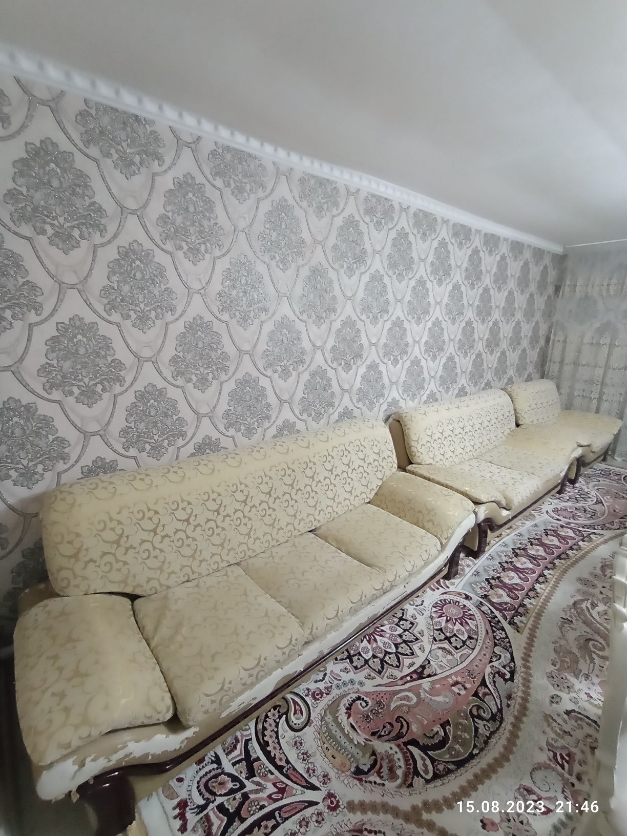 Продам диван и кресло