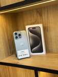 Iphone 15 pro 256 gb \}}
