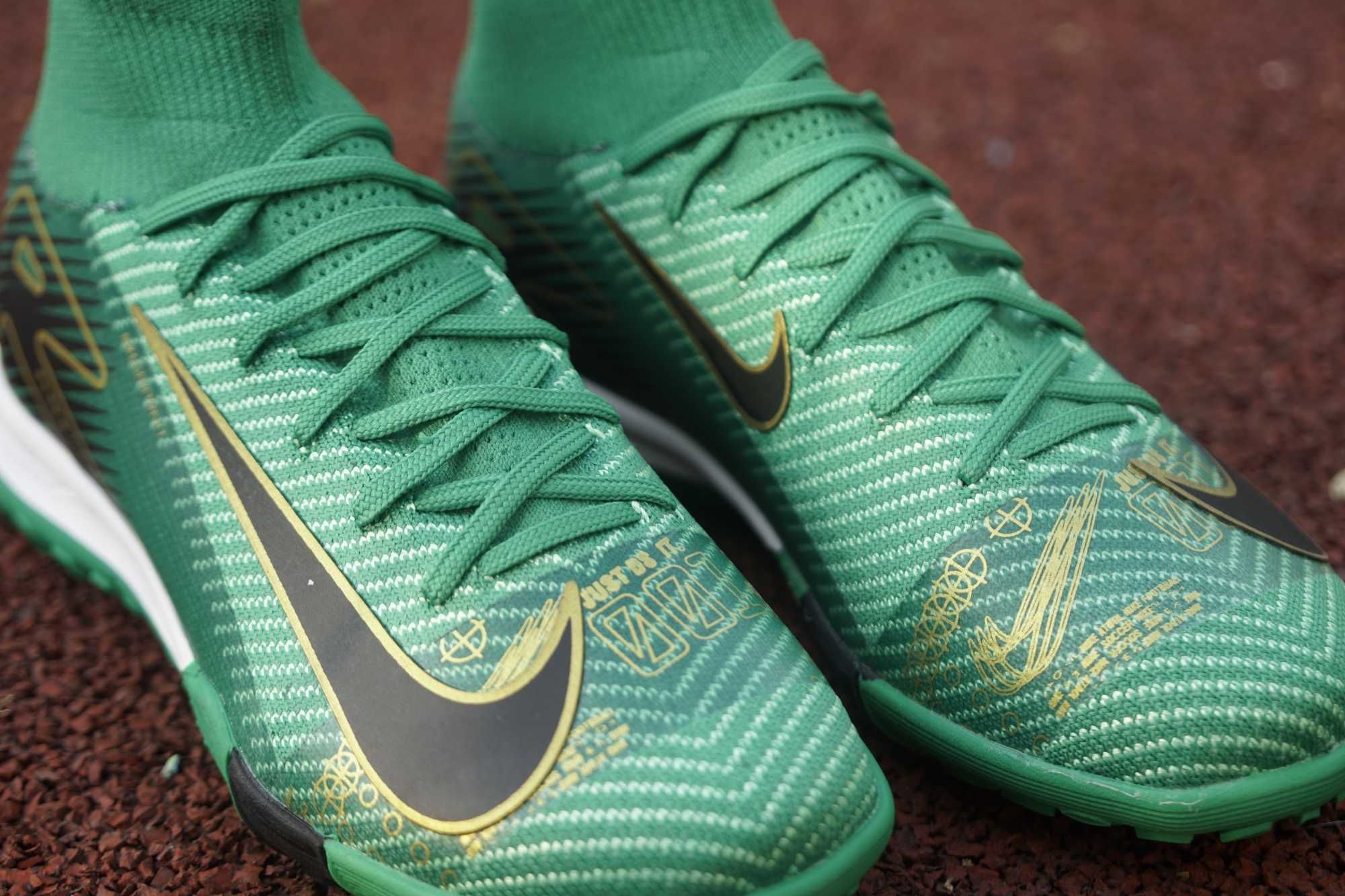 Детские футбольные бутсы-сороконожки Nike Mercurial Air Zoom
