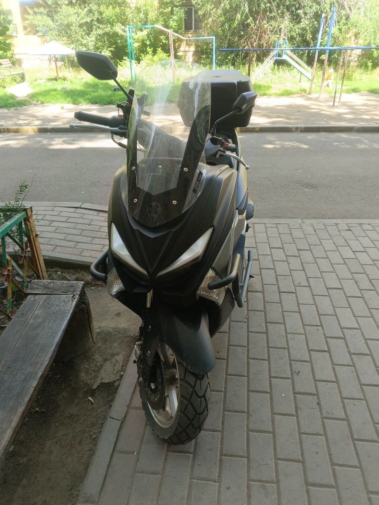 Продам скутер maxi