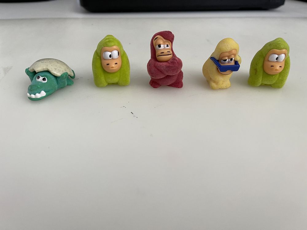 Киндер игрушки по сериям, разные фигурки