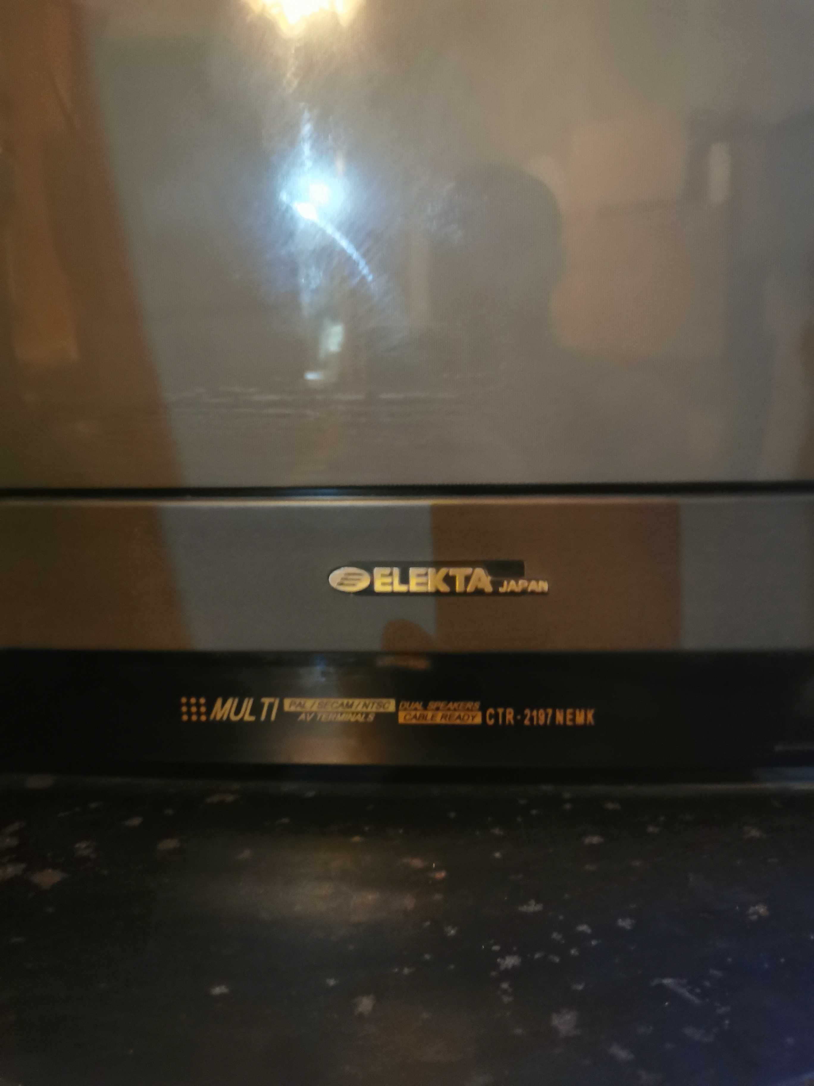 Телевизор японский Elekta