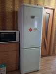Продам холодильник "Аристон" , в рабочем , хорошем состоянии .