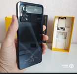 Продам POCO X4 Pro