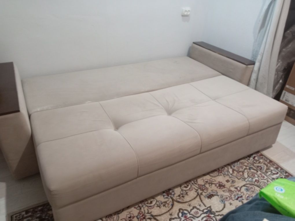 Продаётся диван б/у
