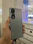Honor 90