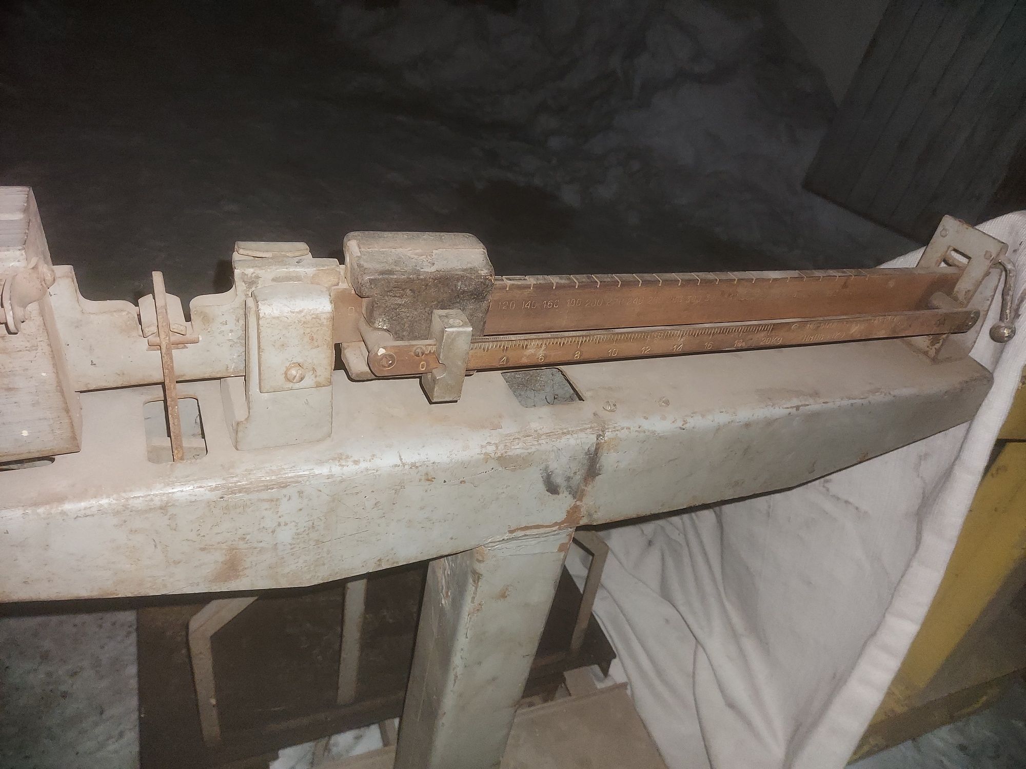 Продам весы механические