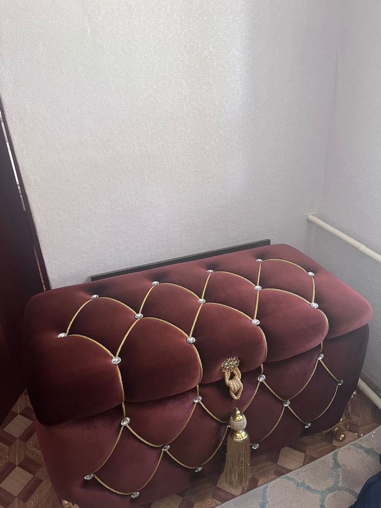 Сандық сатылады, почти новый