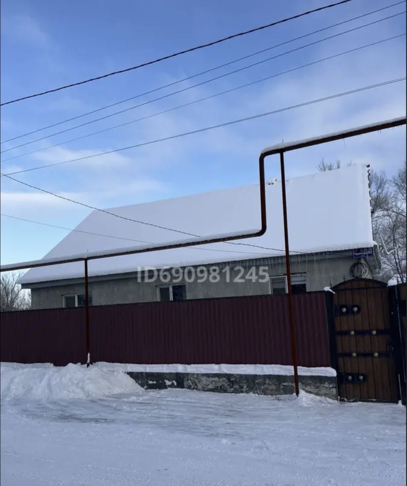 Продам дом,поселок в Алексеевке,до Кульджинской трассе пешком 10 минут