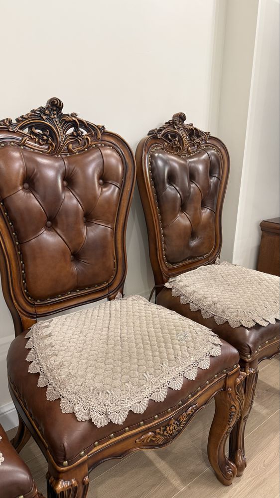 Стулья кожаные из массива дуба продам