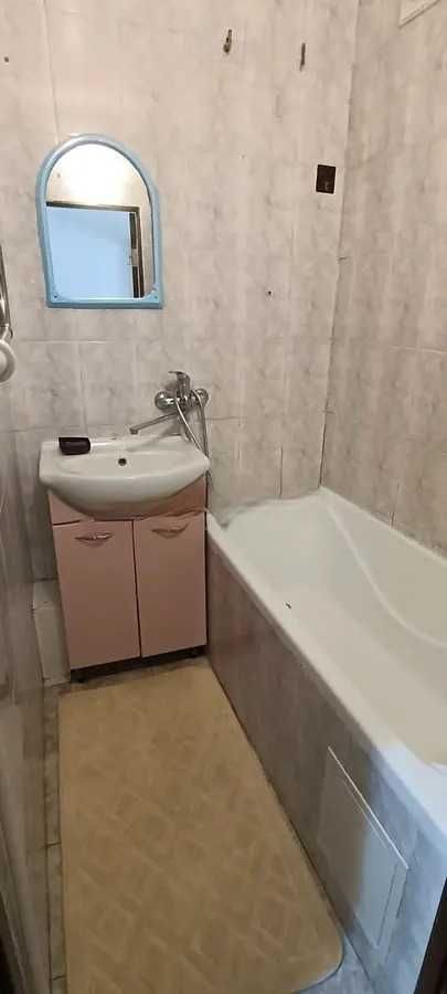 3 комнатная, 3/5, КСК, 50 кв.м.