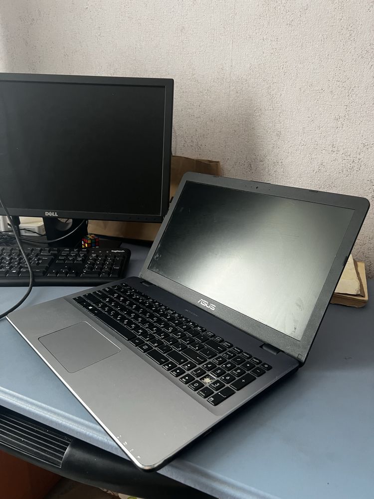СРОЧНО ноутбук asus i5 7200u 930mx СРОЧНО
