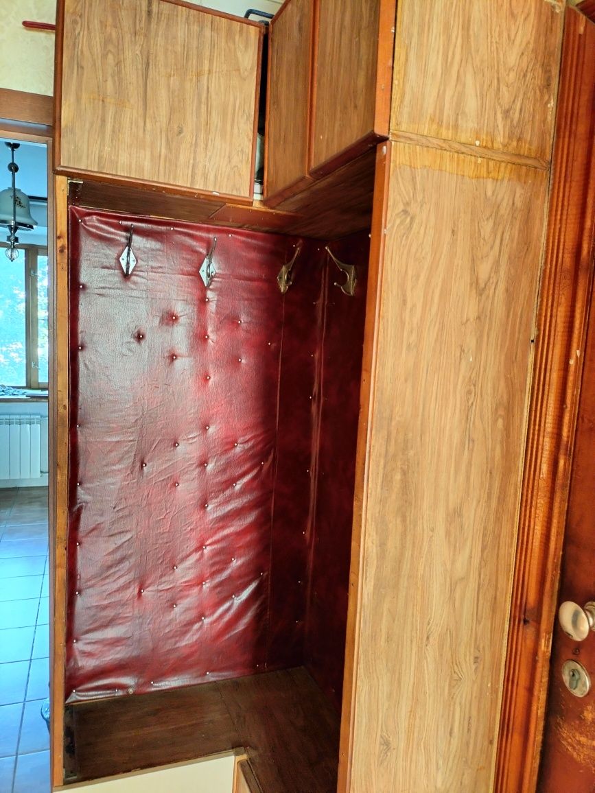 Прихожая угловая