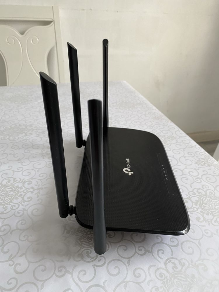 Продаю роутер tp- link