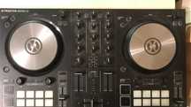 Traktor kontrol s2 mk3