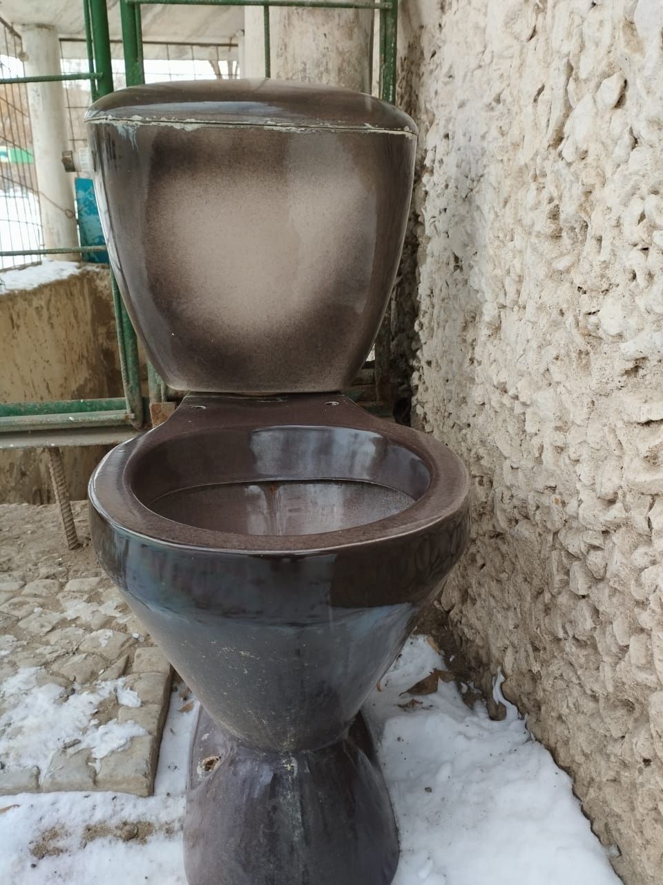 Продам унитаз б/у