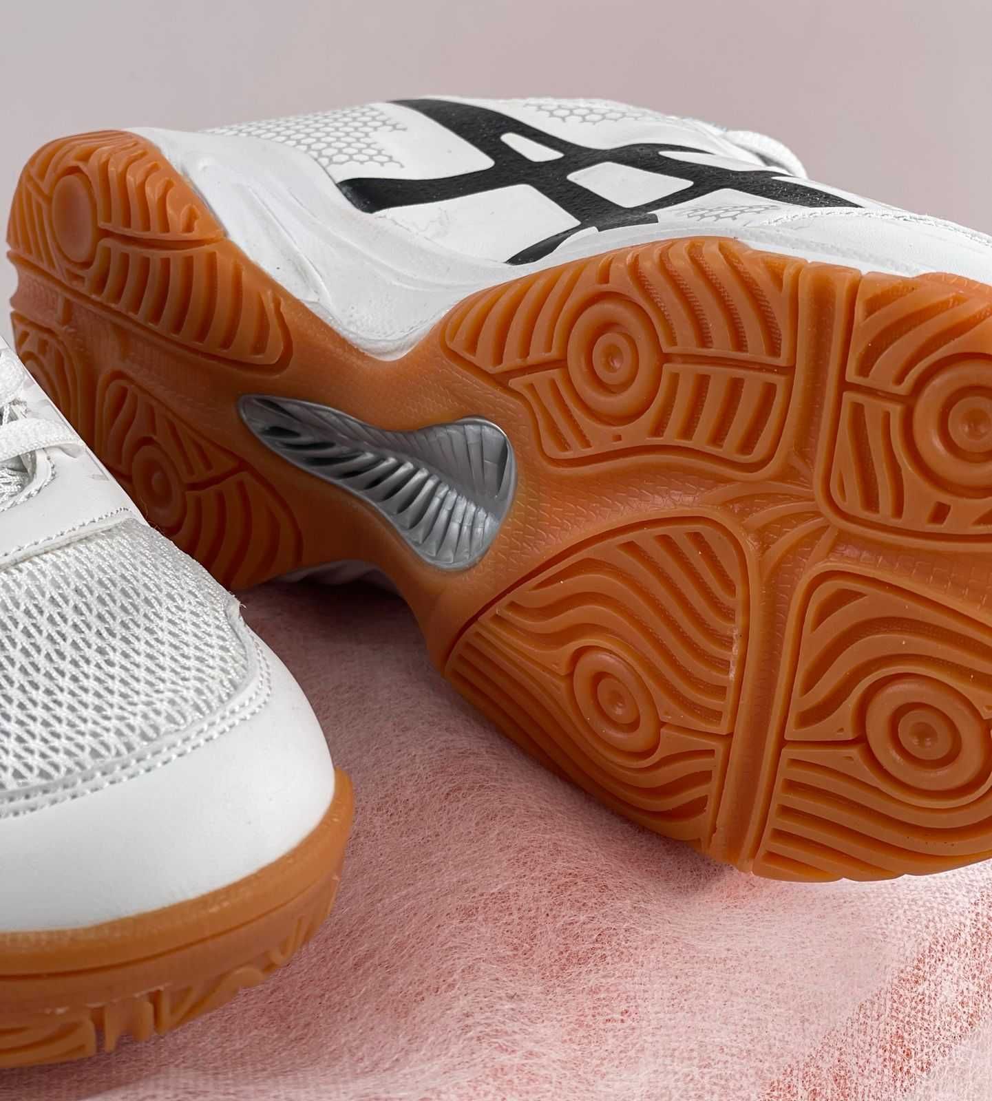 Волейбольные кроссовки Asics Gel-Rocket белые (36-44)