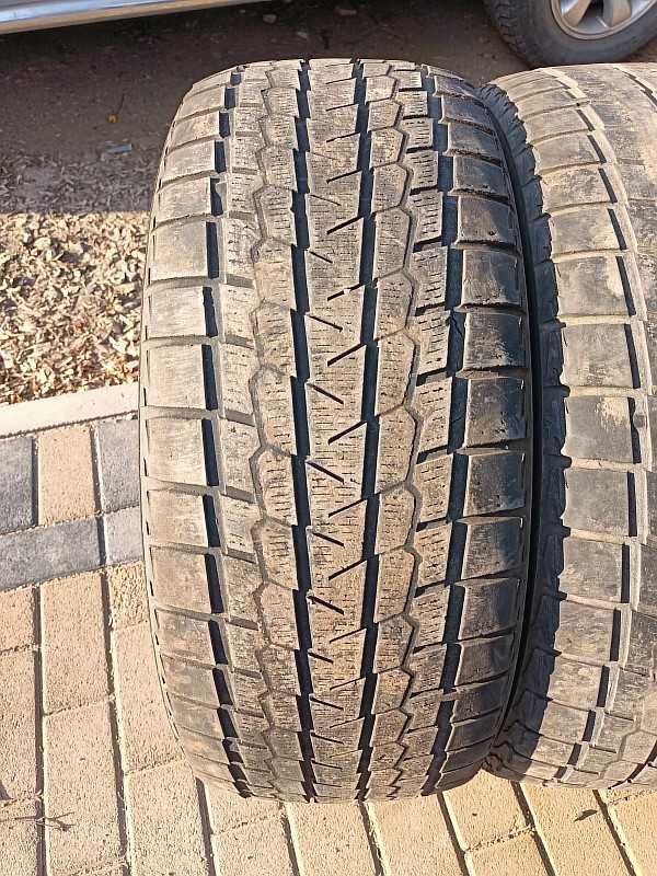 Шины 245/55 R19 - "Yokohama ice Guard G075" (Филиппины), зимние.