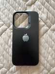 Продам чехол на iphone 15 Pro НОВЫЙ