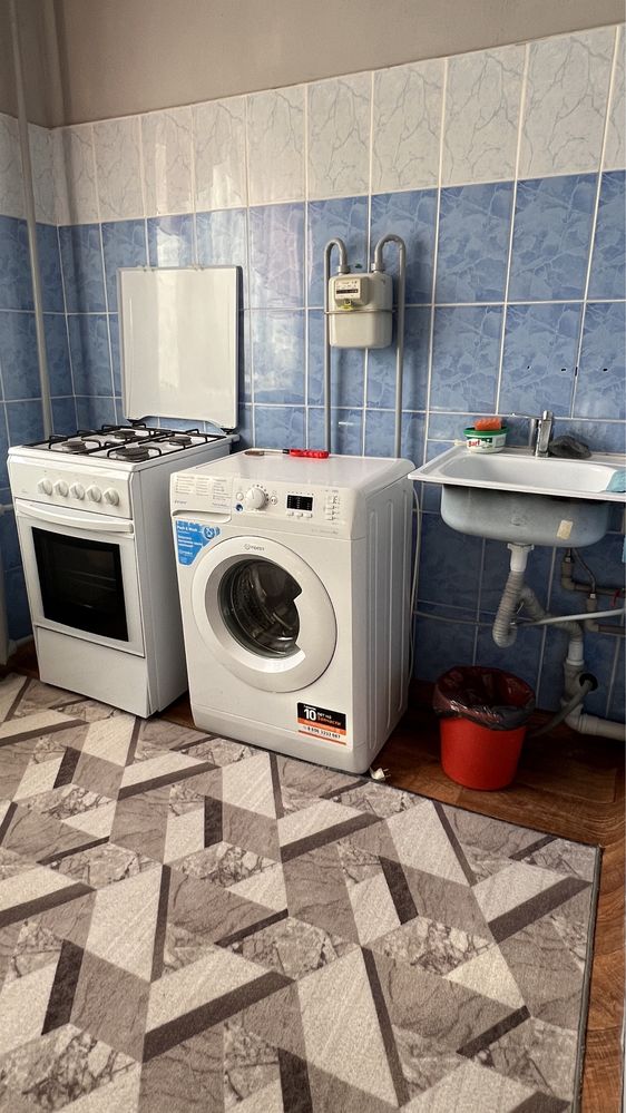 2 мкр: есть KASPI RED +15%, час 1500, ночь/день  6000 , сутки 9000