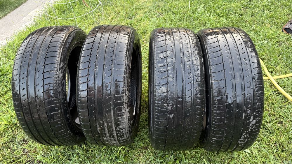 Шины Triangle 215/55 R17 4 штуки