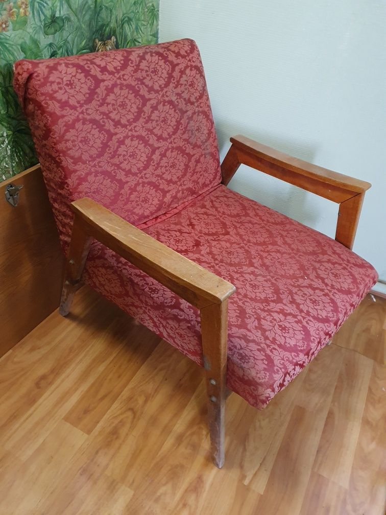Мебель винтажная