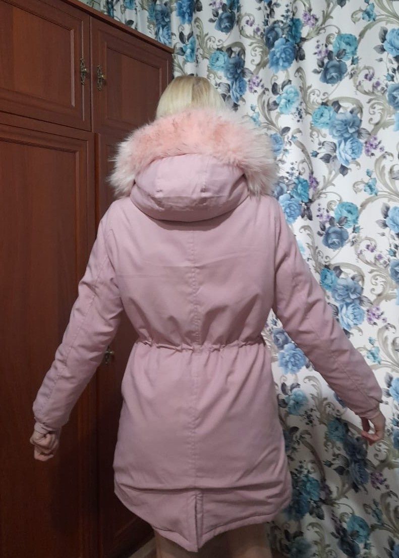 Продам женскую парку