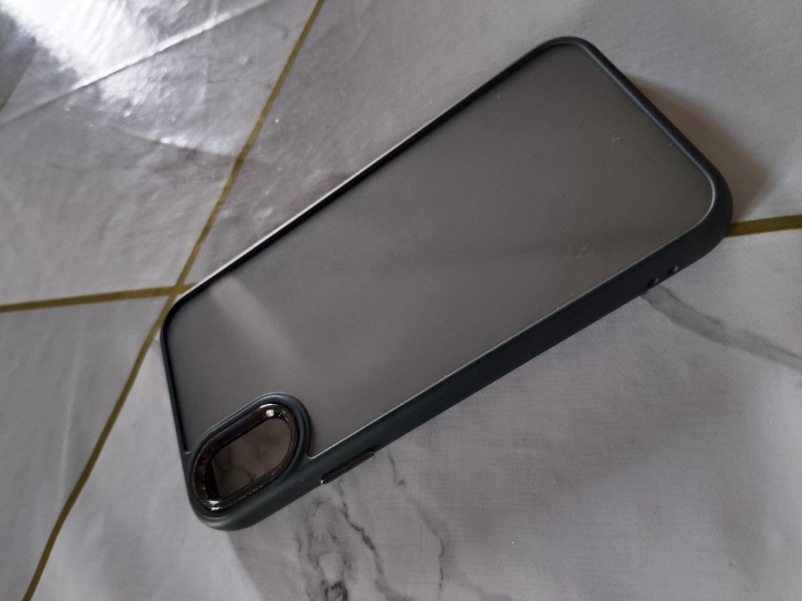 Чехол на Vivo v29 и на iPhone XR