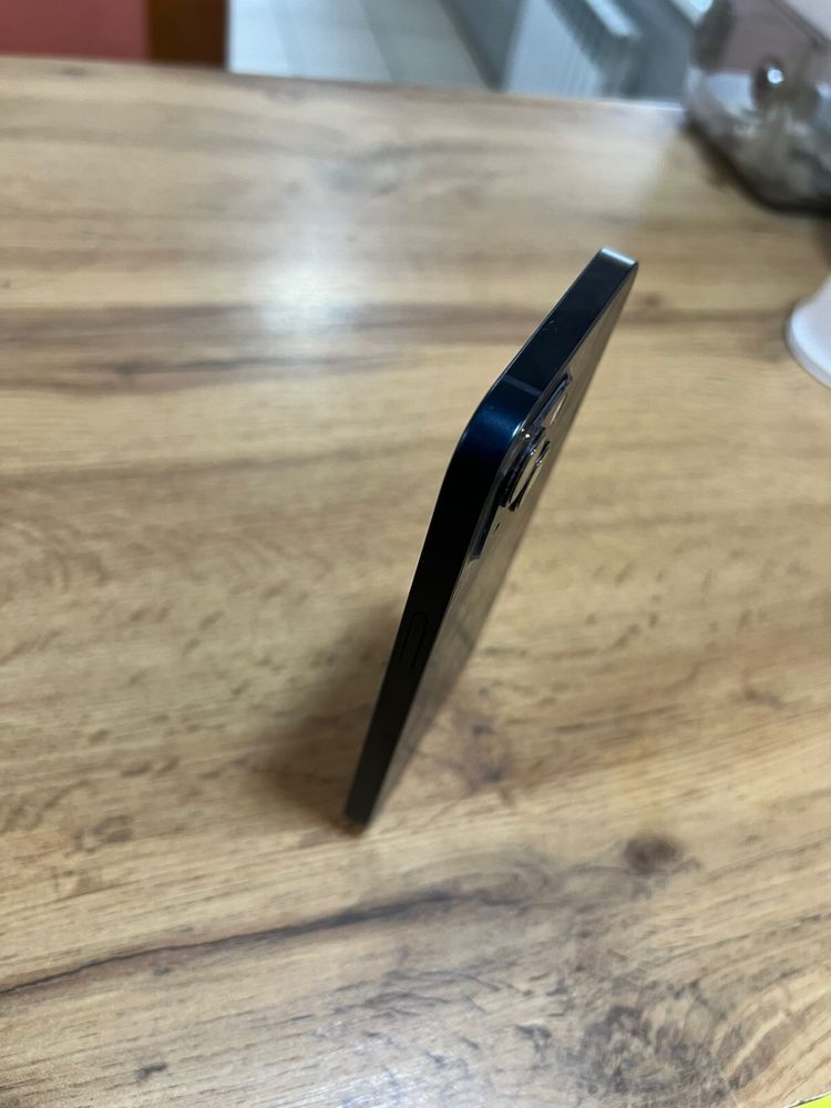 Apple 13 в хорошее состояние