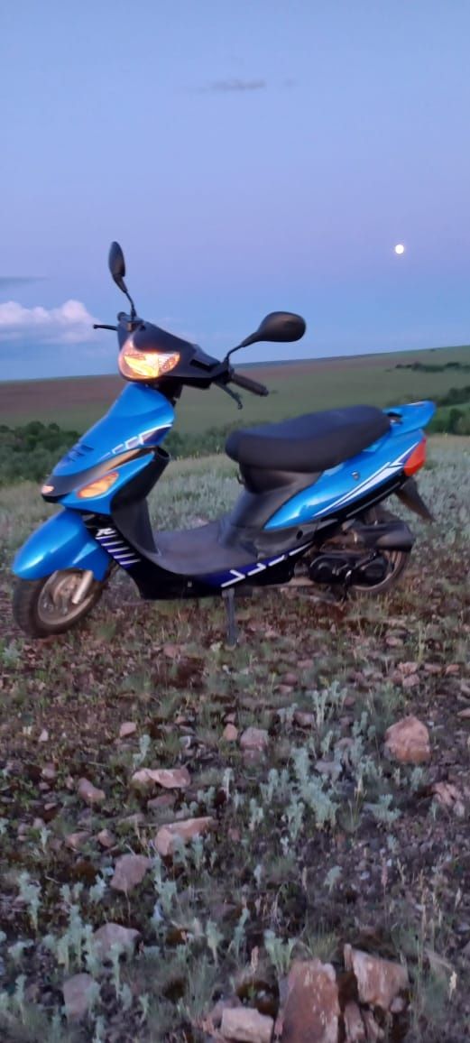 Продам скутер RACER METEOR