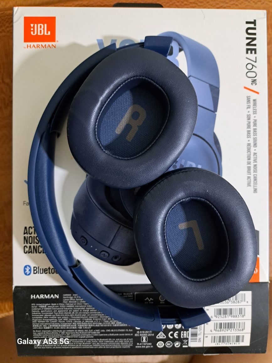 Продам беспроводные наушники JBL 760NC
