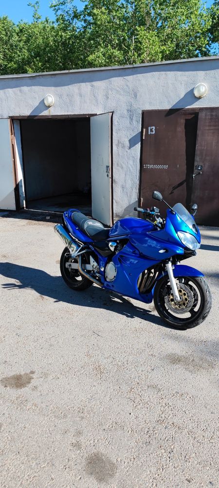 Продам мотоцикл Suzuki