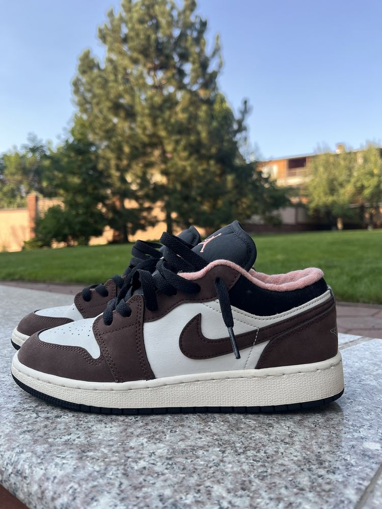 Продам кроссовки Jordan 1 Low
