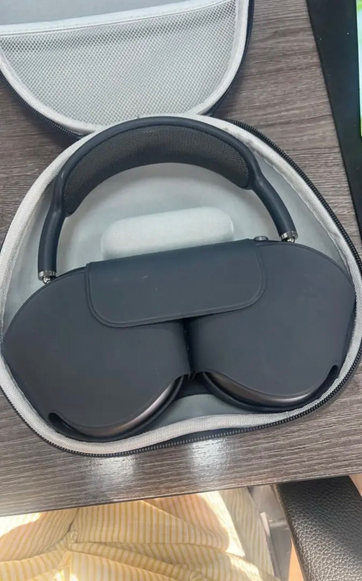 Наушники AirPods Max