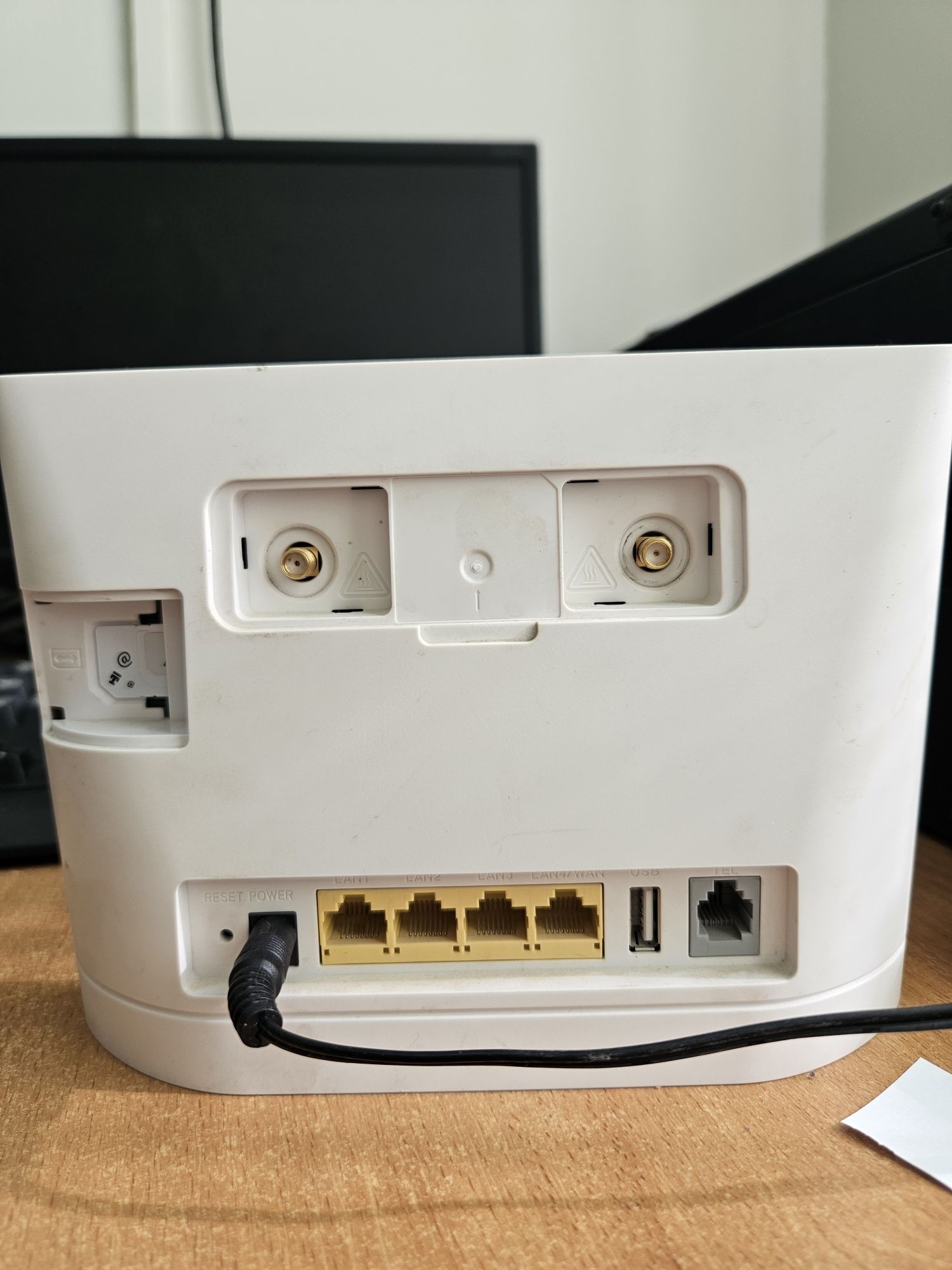 Huawei модемі сатылады.