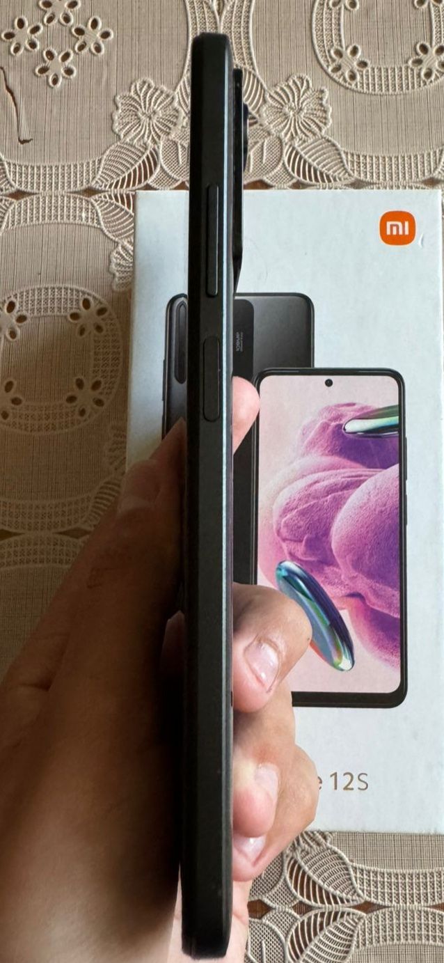 Redmi note 12s  в хорошем состоянии