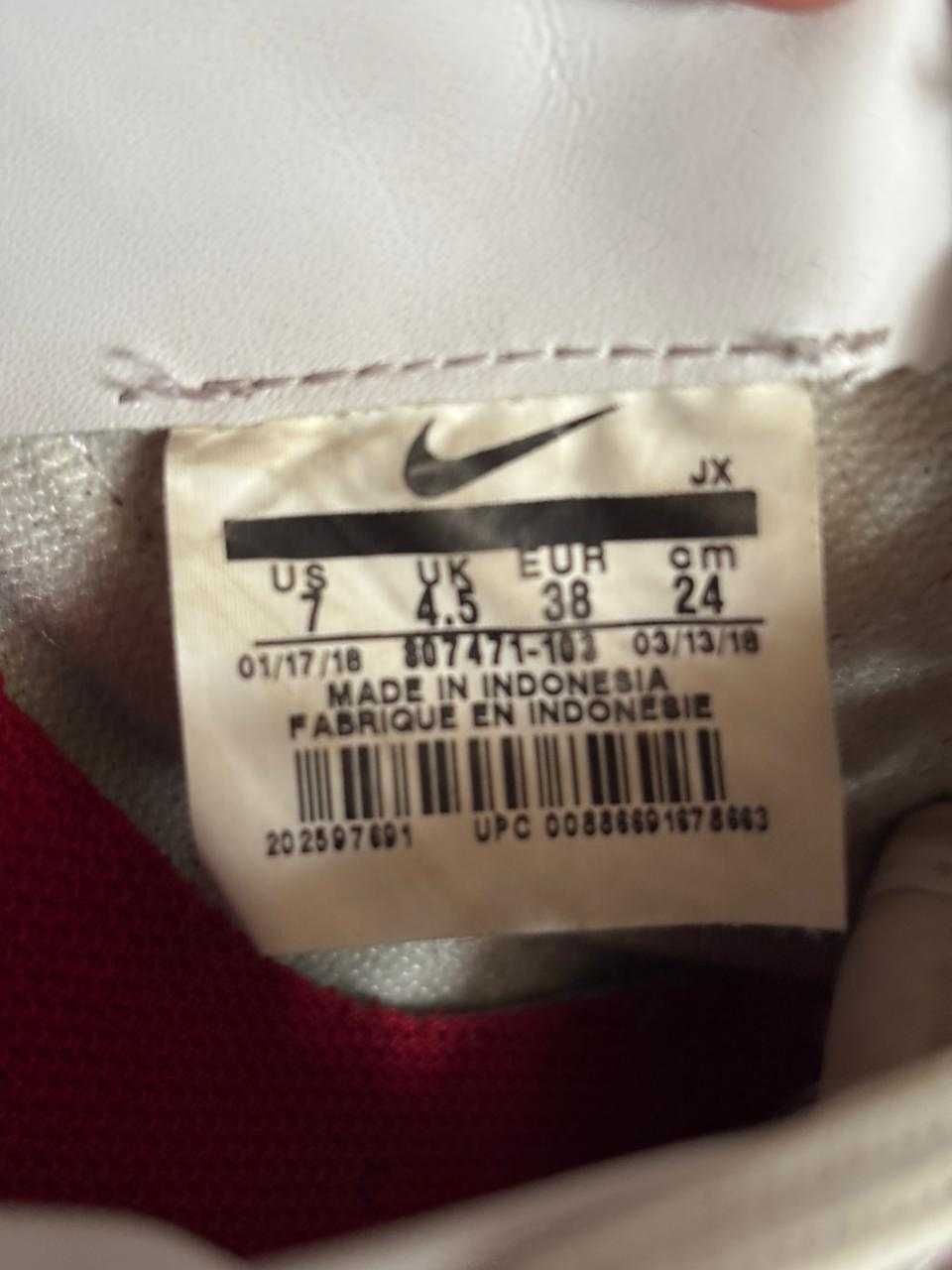 Фирмен. обувь от "Nike" Cortez original на 37 разм. Unisex