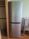 Холодильник  LG 150 000