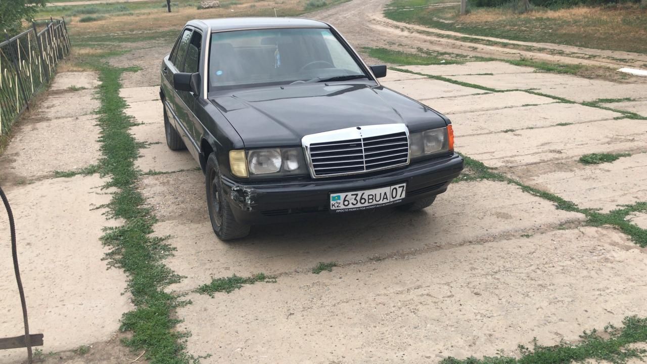 Бампер БМВ е34 е36 е38 Е39 пороги накладки Спойлер Мерс w190w202w210