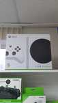 Продаётся XBOX Series S не новый