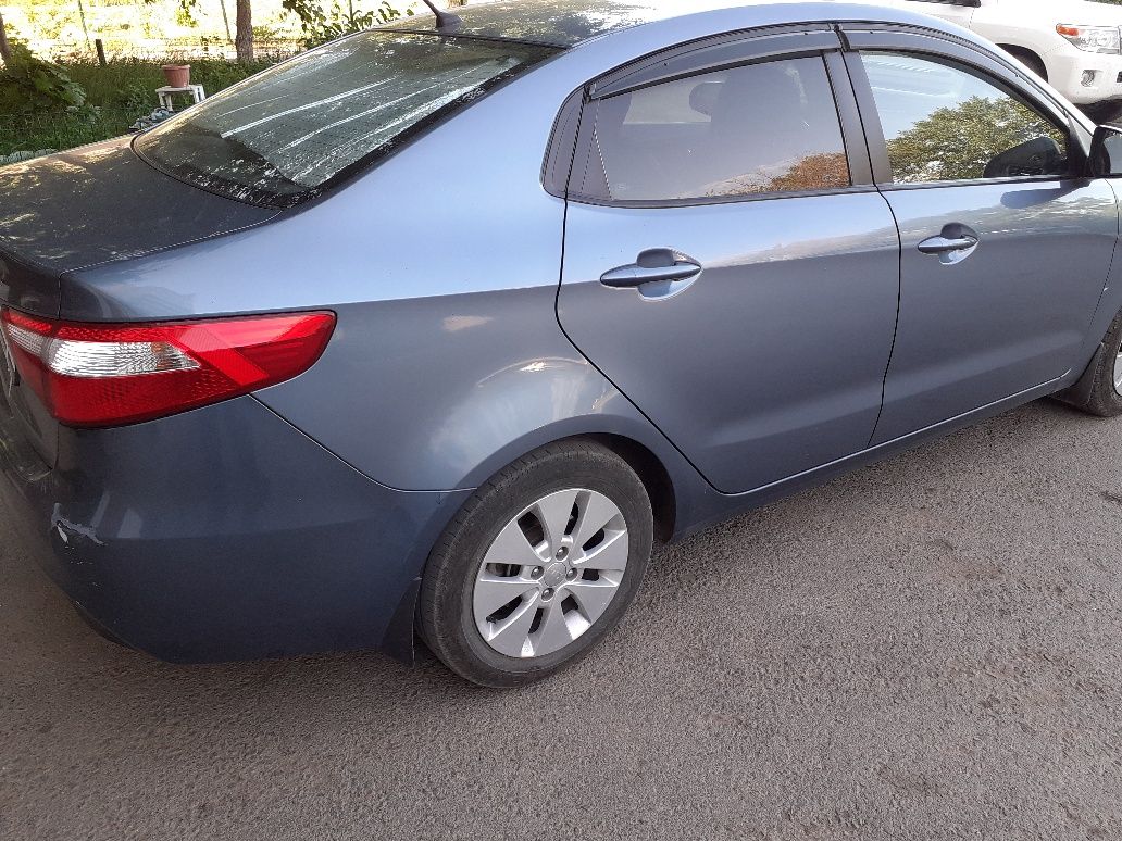 Продам или меняю авто на 2-х комн.кварт 1 и 5 этаж не предлогать.