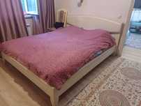 Срочно продам двухспальную кровать