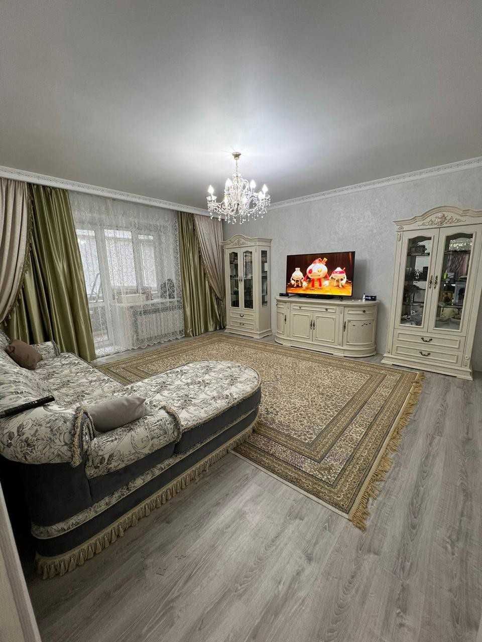 Продажа 3-комнатной квартиры КЖБИ в Новом доме!