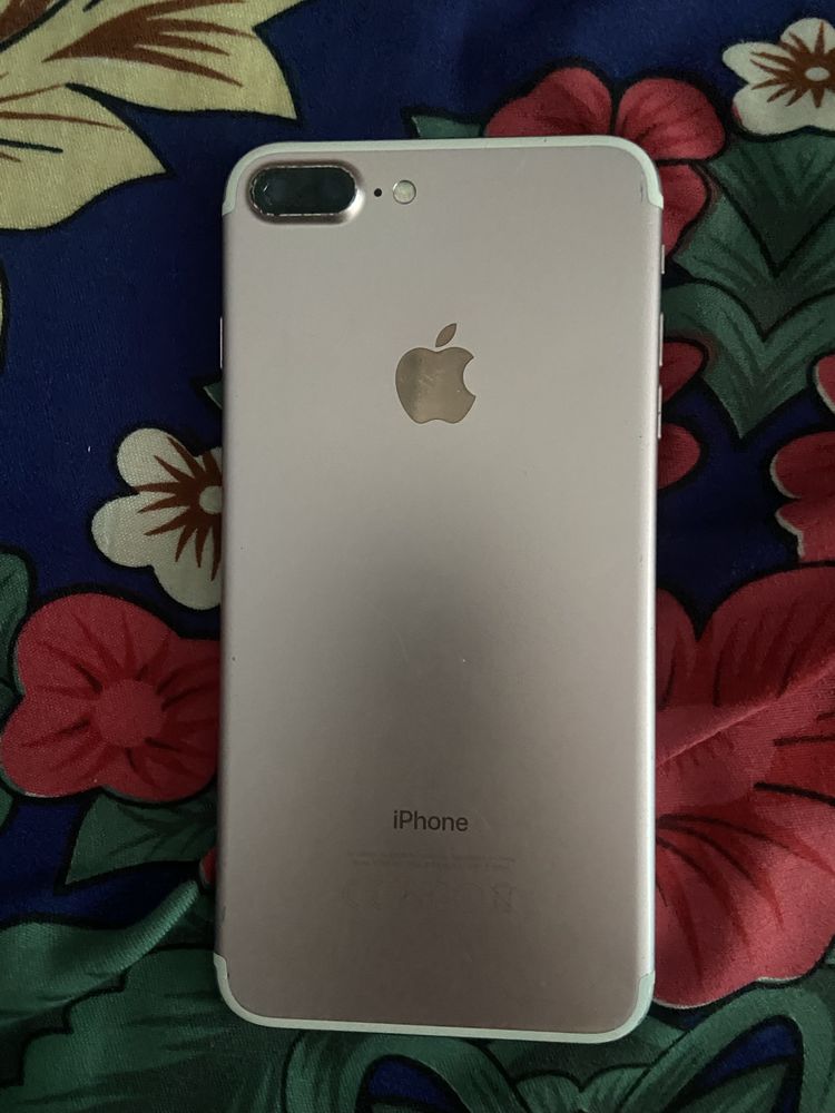 iPhone 7 plus 256гб
