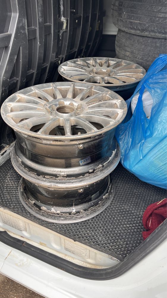 Срочно продам титинку R15