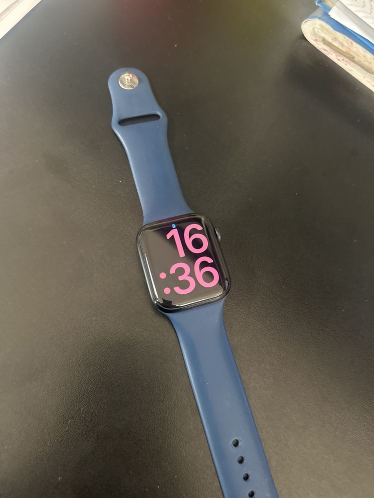 Apple Watch SE 2023 44мм