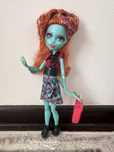 Кукла Monster High Лорна Макнесси